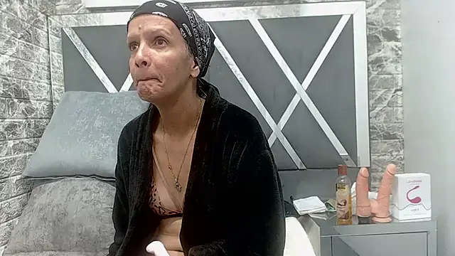 YanetRose online show from 09/22/25, 03:19