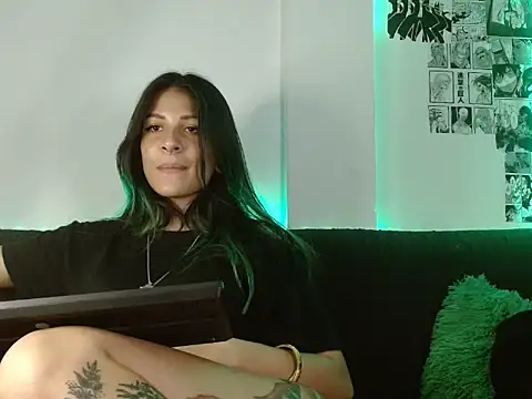 Snapshot of Chloe_paytone chatting on 10/05/25, 01:15 Chloe paytone online show from 10/05/25, 01:15