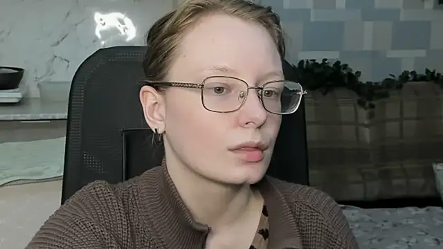 Rommia online show from 10/29/25, 06:31