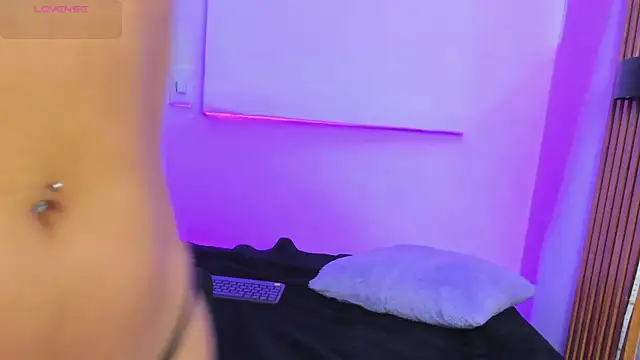 Snapshot of MacarenaSmith chatting on 11/25/25, 11:10 MacarenaSmith online show from 11/25/25, 11:10