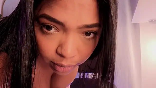 VickyGrey online show from 11/14/25, 06:17