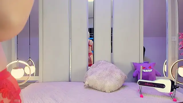 Snapshot of VesperVelvet chatting on 12/04/25, 08:28 VesperVelvet online show from 12/04/25, 08:28