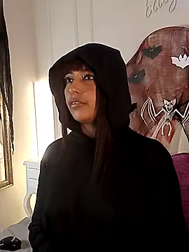 Snapshot of Kaylachannell chatting on 10/24/25, 04:09 Kaylachannell online show from 10/24/25, 04:09