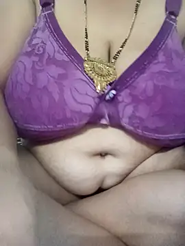 chocobbsneha567 online show from 04/26/26, 03:10