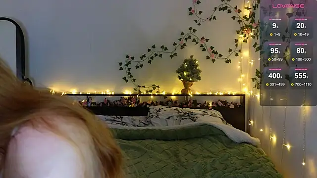 Snapshot of Candy_Flosse chatting on 03/06/26, 05:04 Candy Flosse online show from 03/06/26, 05:04