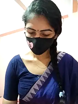 Snapshot of Prionti- chatting on 09/11/25, 04:45 Prionti- online show from 09/11/25, 04:45