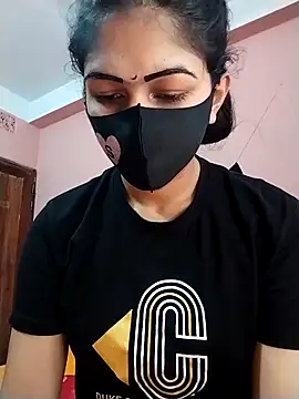 Snapshot of Prionti- chatting on 09/17/25, 04:14 Prionti- online show from 09/17/25, 04:14