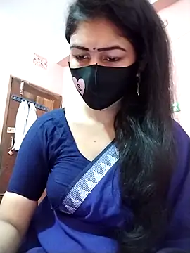 Snapshot of Prionti- chatting on 10/20/25, 02:23 Prionti- online show from 10/20/25, 02:23