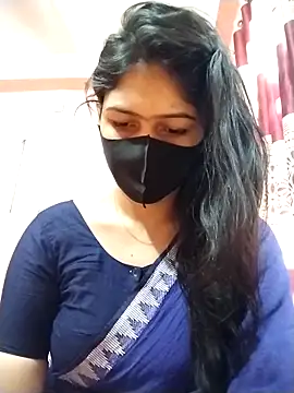 Snapshot of Prionti- chatting on 11/20/25, 03:39 Prionti- online show from 11/20/25, 03:39