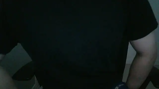 111owo111 online show from 10/30/25, 02:07