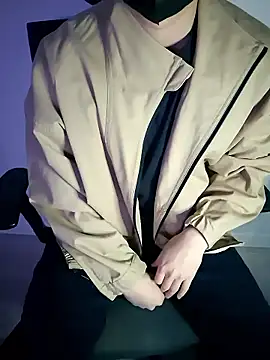 Snapshot of 111owo111 chatting on 01/15/26, 12:43 111owo111 online show from 01/15/26, 12:43