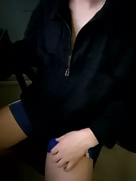 Snapshot of 111owo111 chatting on 03/28/26, 11:54 111owo111 online show from 03/28/26, 11:54