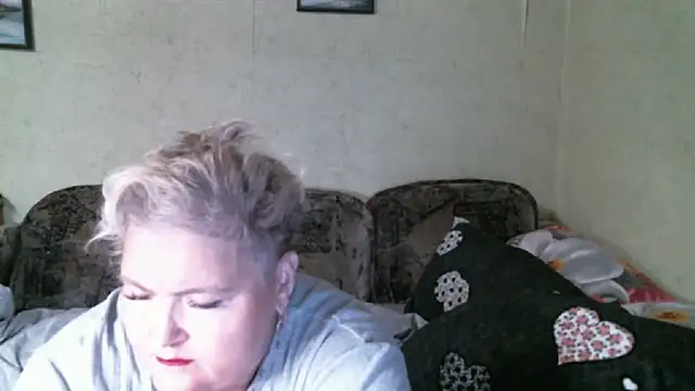 Lana555 online show from 12/04/25, 08:39