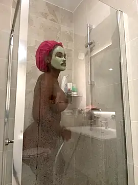 Snapshot of Lexiluv1 chatting on 09/23/25, 01:25 Lexiluv1 online show from 09/23/25, 01:25