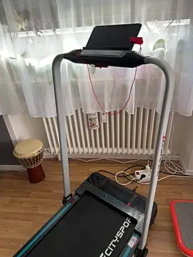 Snapshot of parcro35 chatting on 03/24/26, 07:35 parcro35 online show from 03/24/26, 07:35