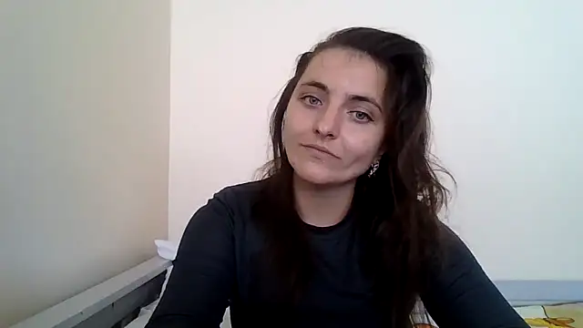 DInaraXRose online show from 09/12/25, 11:54