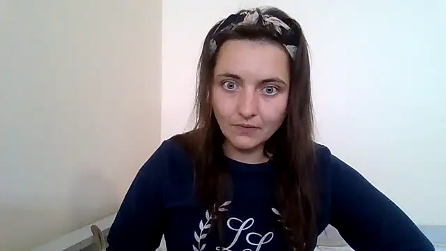 DInaraXRose online show from 09/14/25, 11:42