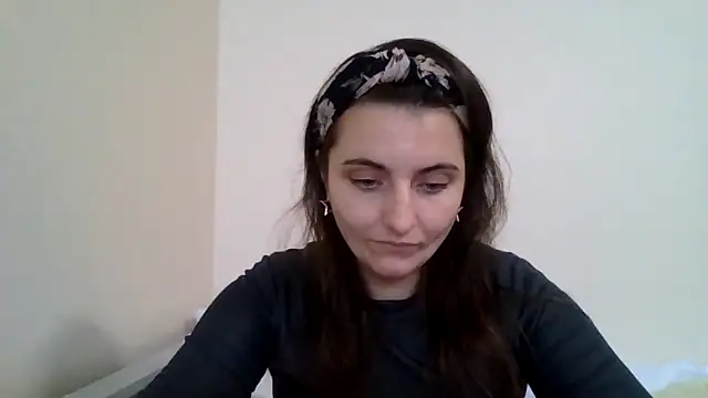 DInaraXRose online show from 10/07/25, 11:07