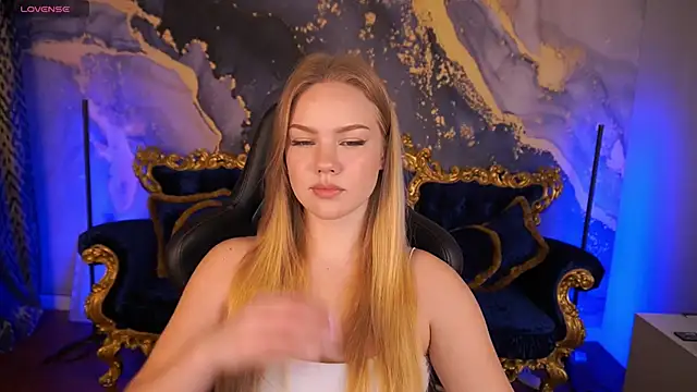 Snapshot of CelesteNoir chatting on 11/06/25, 07:31 CelesteNoir online show from 11/06/25, 07:31