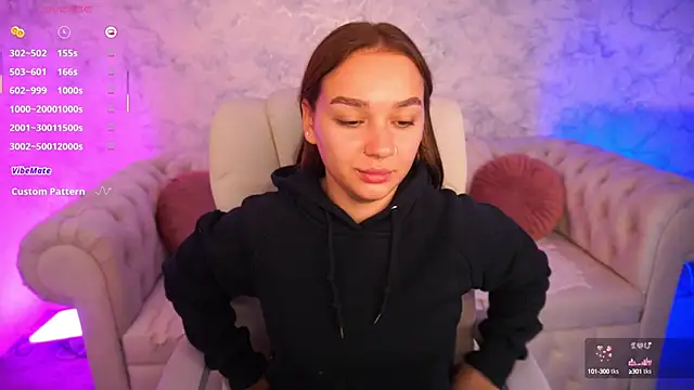 UrMuseOn online show from 09/29/25, 06:18