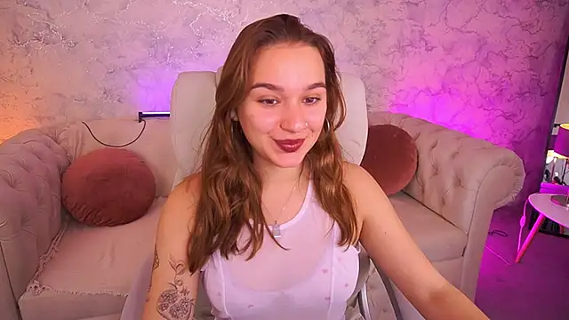 UrMuseOn online show from 10/25/25, 07:05