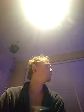 piercingpik online show from 11/06/25, 09:05