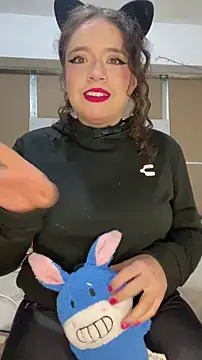 Snapshot of Lucy_YupiSweet chatting on 01/14/26, 10:25 Lucy YupiSweet online show from 01/14/26, 10:25