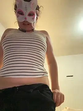 Snapshot of Lucy_YupiSweet chatting on 03/15/26, 06:47 Lucy YupiSweet online show from 03/15/26, 06:47