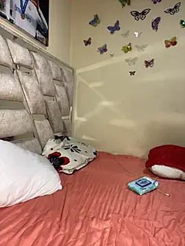 Vliacoooper2 online show from 10/18/25, 06:05