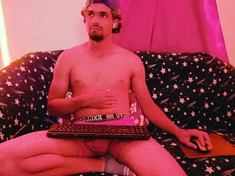 Snapshot of cristian-gp chatting on 10/04/25, 01:58 cristian-gp online show from 10/04/25, 01:58