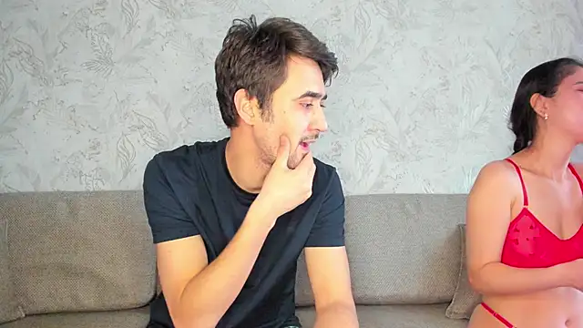 Snapshot of sophywhisper chatting on 11/26/25, 06:58 sophywhisper online show from 11/26/25, 06:58