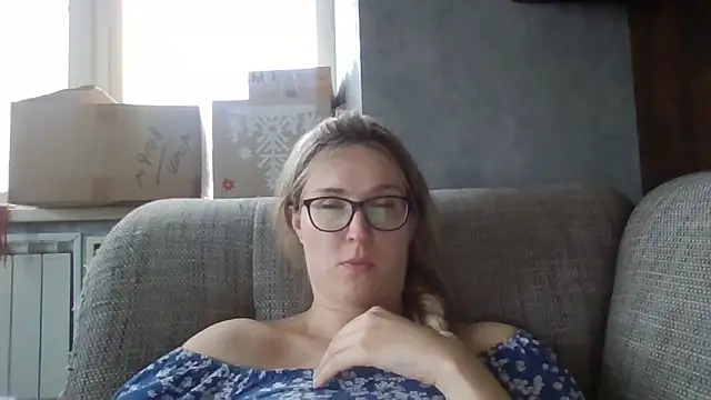 Snapshot of Jugira chatting on 06/15/26, 05:15 Jugira online show from 06/15/26, 05:15