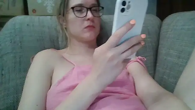 Snapshot of Jugira chatting on 07/14/26, 09:53 Jugira online show from 07/14/26, 09:53