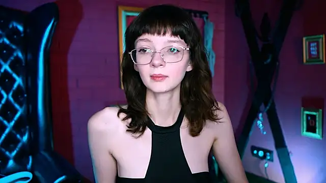 MollyJiggles online show from 09/12/25, 12:16