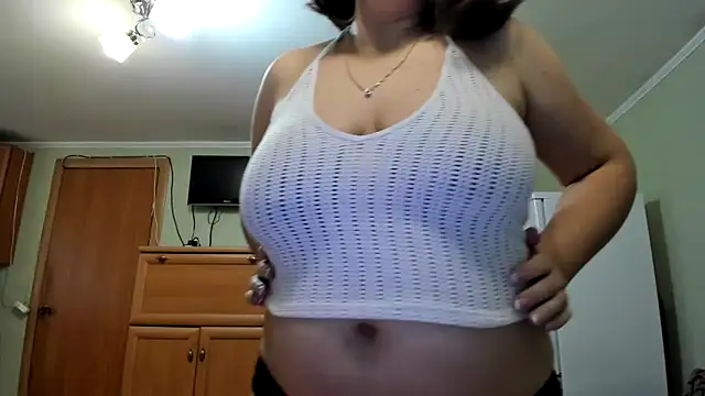 KATTYWARM  online show from 02/05/26, 07:57