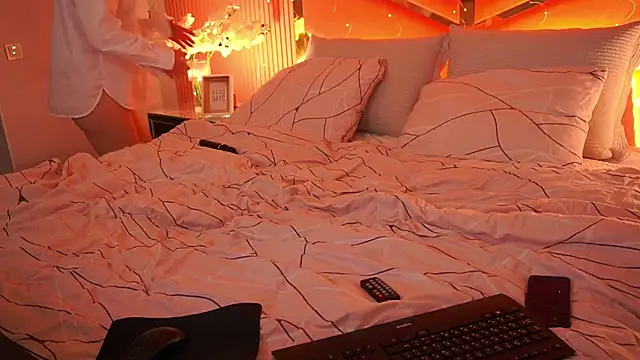 SofieBloom online show from 01/15/26, 12:37