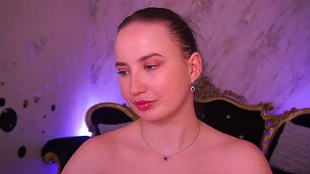 Snapshot of SofieBloom chatting on 04/01/26, 02:56 SofieBloom online show from 04/01/26, 02:56