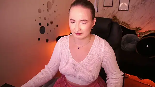 Snapshot of SofieBloom chatting on 06/19/26, 07:28 SofieBloom online show from 06/19/26, 07:28