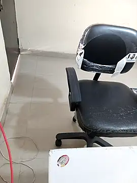 Pihu Chopra online show from 11/10/25, 02:43