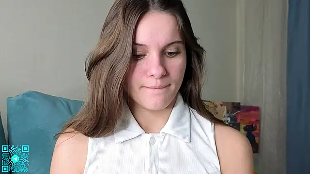 Snapshot of chloemilka chatting on 11/03/25, 05:25 chloemilka online show from 11/03/25, 05:25