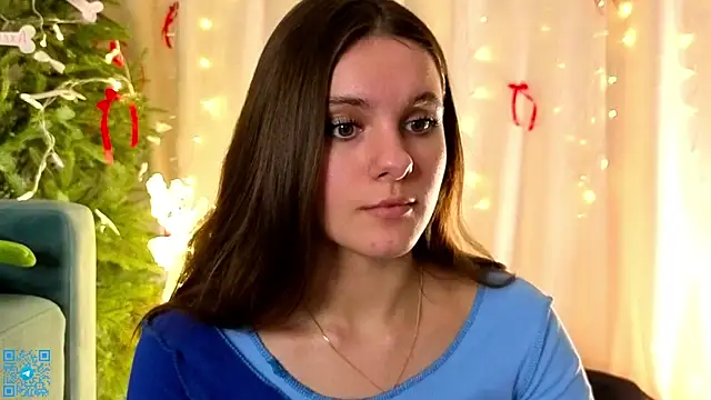 Snapshot of chloemilka chatting on 12/20/25, 07:10 chloemilka online show from 12/20/25, 07:10