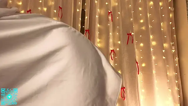 chloemilka online show from 02/20/26, 05:13