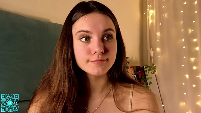 Snapshot of chloemilka chatting on 03/09/26, 05:50 chloemilka online show from 03/09/26, 05:50