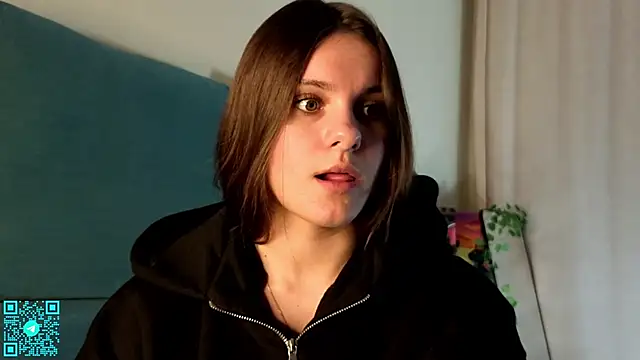 Snapshot of chloemilka chatting on 03/22/26, 05:16 chloemilka online show from 03/22/26, 05:16