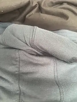 Snapshot of Coloureddickforyou chatting on 10/06/25, 07:17 Coloureddickforyou online show from 10/06/25, 07:17