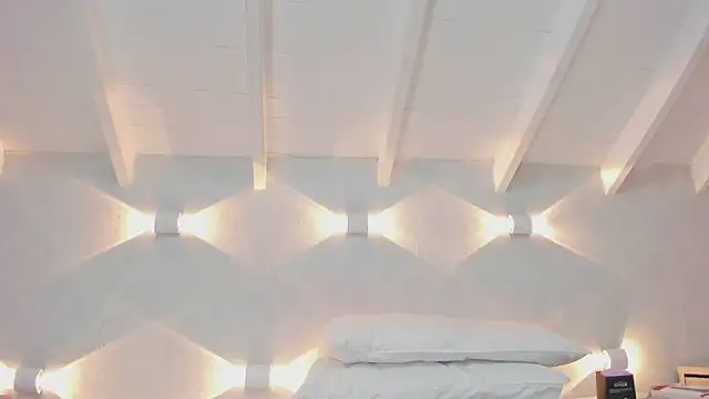 Snapshot of Princesita_Sofia_ chatting on 10/21/25, 08:20 Princesita Sofia online show from 10/21/25, 08:20