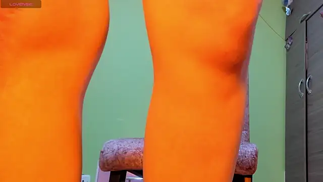 hot Dariana pantyhose online show from 11/14/25, 01:32