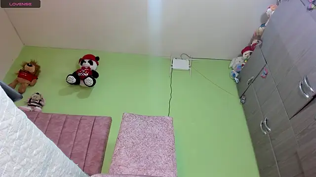 hot Dariana pantyhose online show from 11/26/25, 01:45