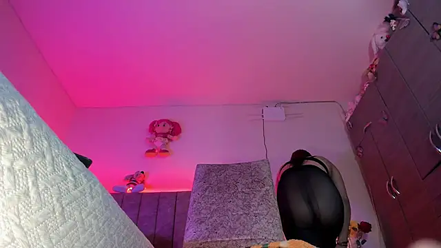 Snapshot of hot_Dariana_pantyhose chatting on 03/12/26, 02:45 hot Dariana pantyhose online show from 03/12/26, 02:45