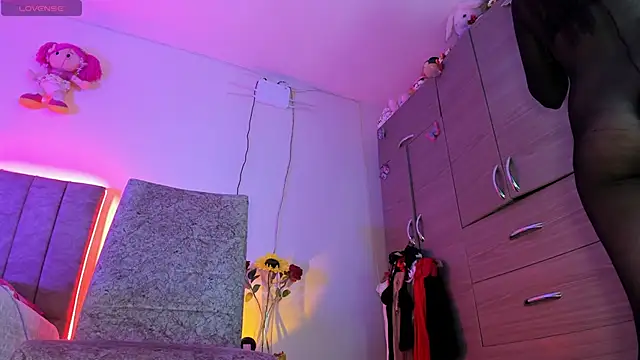 Snapshot of hot_Dariana_pantyhose chatting on 04/05/26, 01:52 hot Dariana pantyhose online show from 04/05/26, 01:52